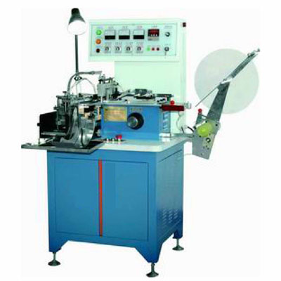 Yz-3200 Automatic Label Cutting & Centerfolding Machine